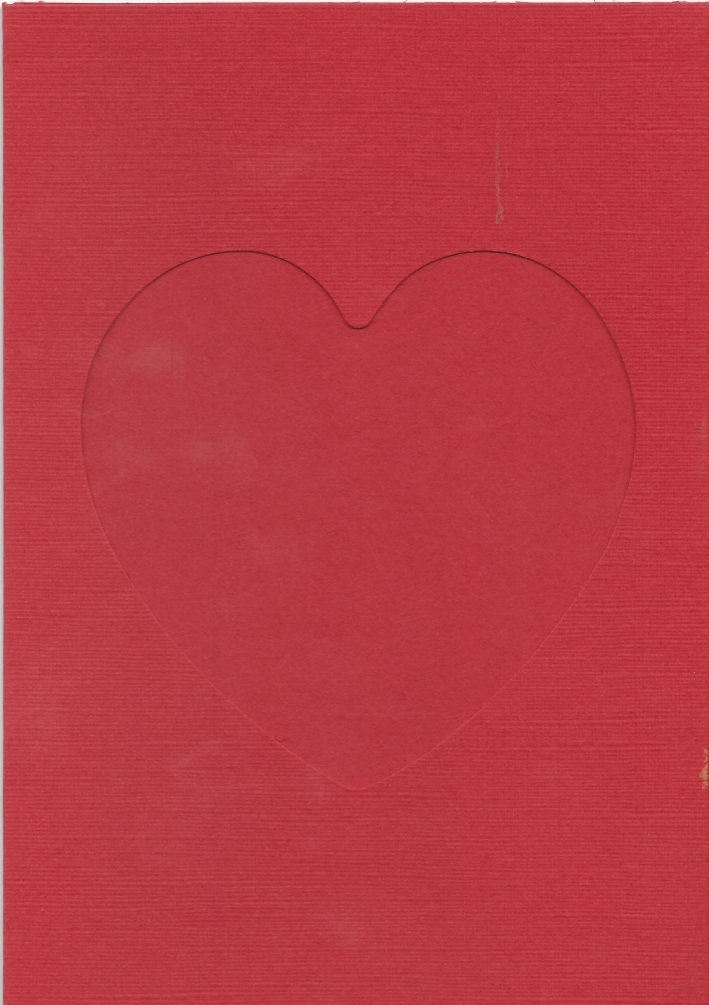 PK011-180  Pack of 5 heart aperture Cards