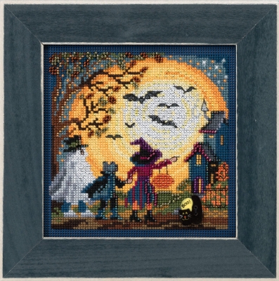 MH14-1724 Moonlight Treaters by Mill Hill 