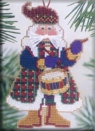 MHMS11 Drum Santa by Mill Hill