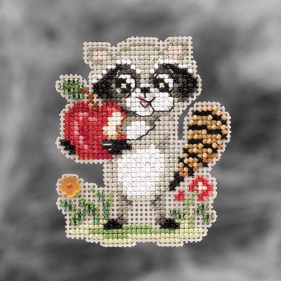 MH18-2122 Rosie Raccoon  by Mill Hill