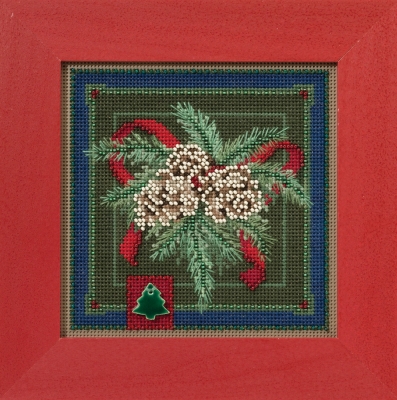 MH14-1634 Festive Pine by Mill Hill 