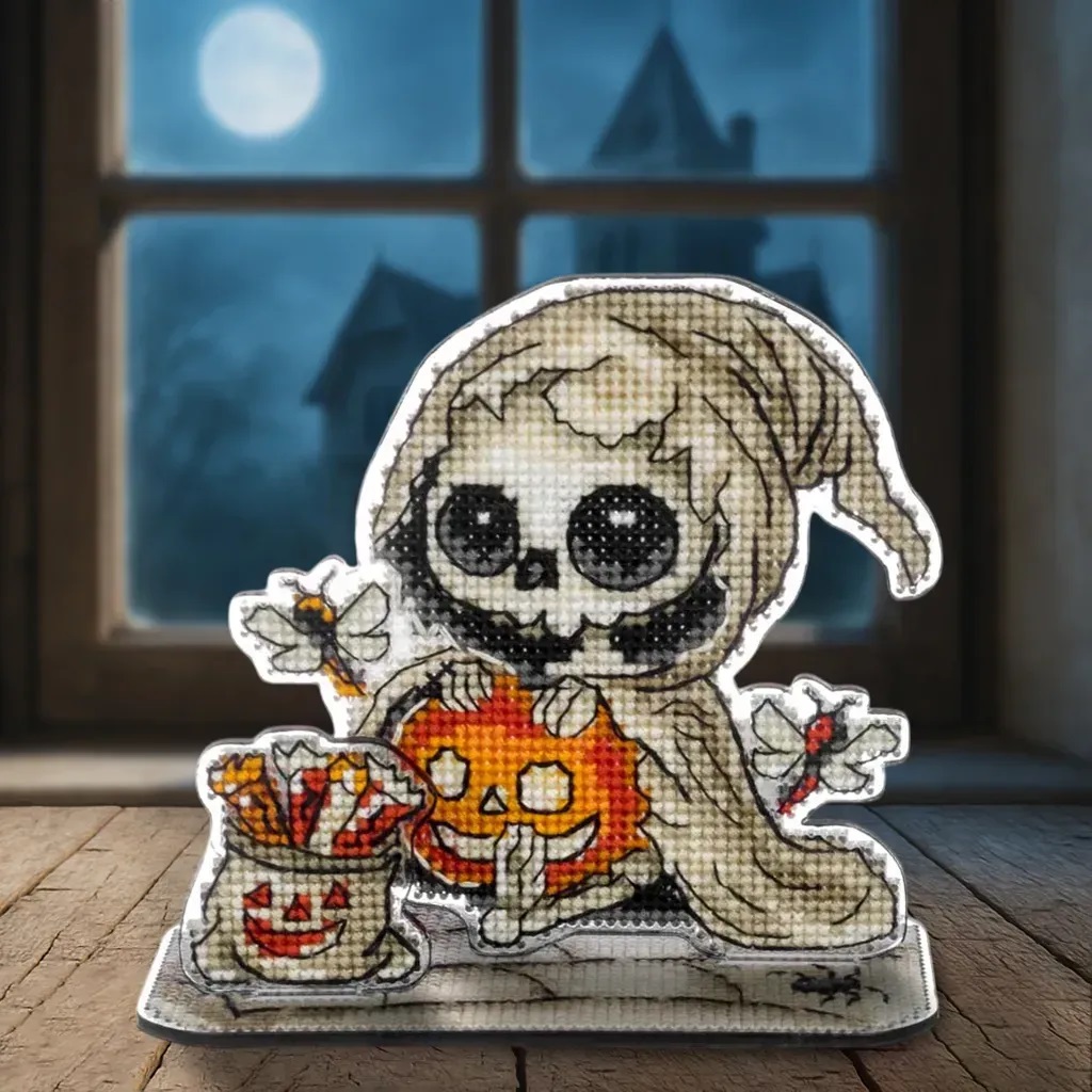  Wonderland Crafts -  FLX-122 - “Skeleton And The Bugs” - Plastic Cross-Stitch Kit 