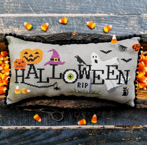 When I Think of Halloween  by Puntini Puntini