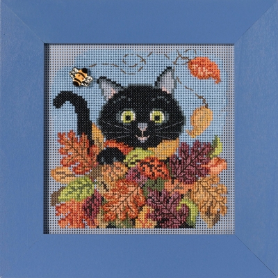 MH14-2122 Palyful Cat by Mill Hill 