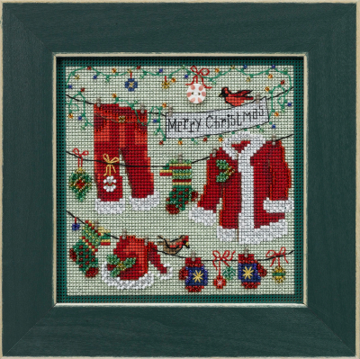 MH14-2232  Santa's Clothesline by Mill Hill 