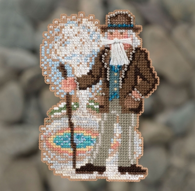 MH20-1831 Yellowstone Santa by Mill Hill 