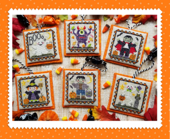 Halloween Littles by Waxing Moon Designs 