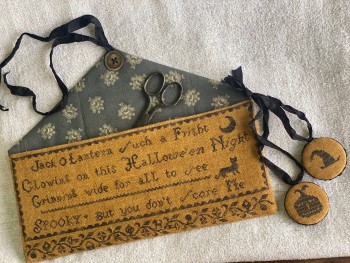 Jack O Lantern Sewing Pocket by Stacey Nash Primitives 