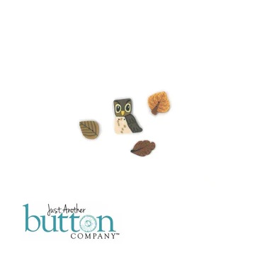 No 331 : October : 10053  Buttons Pack
