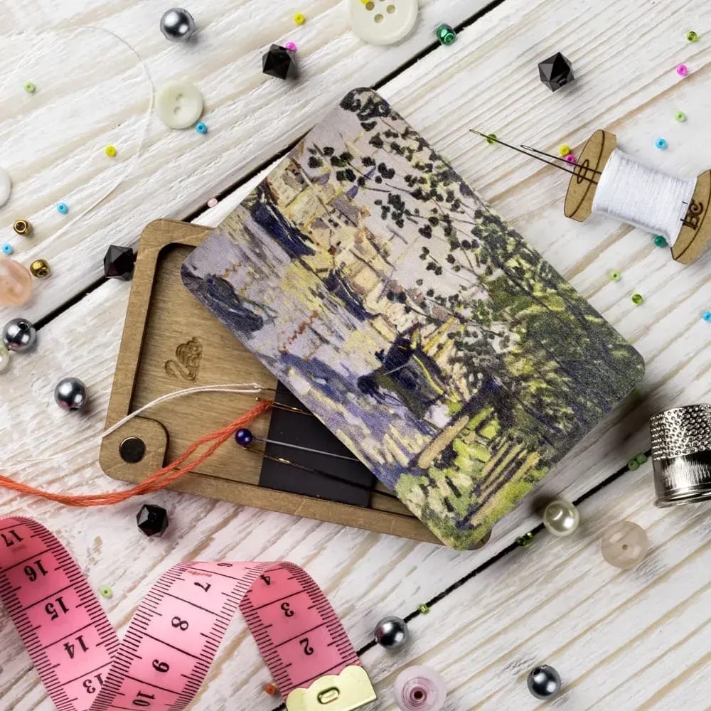 Wonderland Crafts - FLZB(N)-081 Needle Case - 6cm x 9cm - Plywood (Needle not included )   