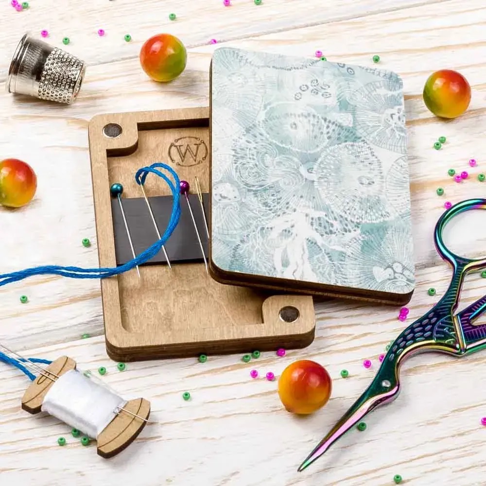 FLZB(N)-121 Needle Case - 6cm x 9cm - Plywood (Needle not included ) by Wonderland Crafts 