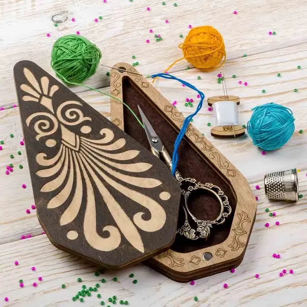 FLZB(N)-027 Scissor box - 15cm x 8cm x 2cm - Plywood by Wonderland Craft 