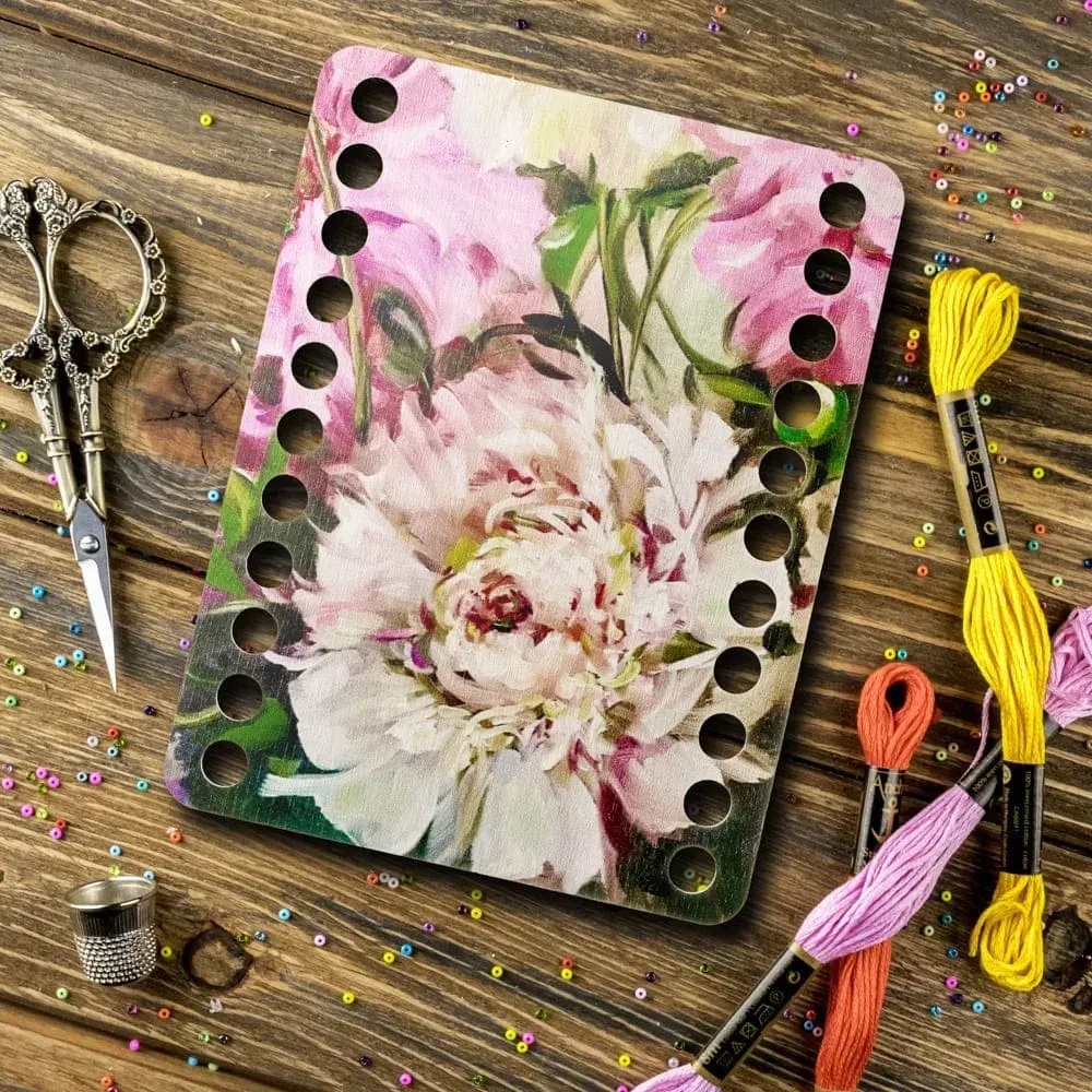  Woodland Crafts - FLZ(P)-048 Peonies, Rectangular Thread organizer 