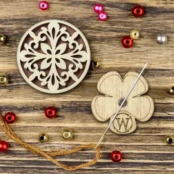 Wonderland Crafts - FLMH-111(W) Cream Magnetic singe-sided needle holder