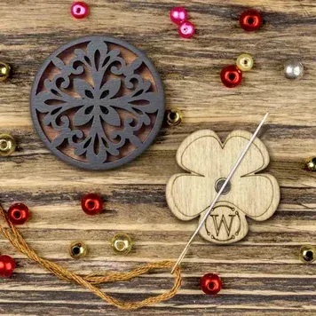 Wonderland Crafts - FLMH-107(W) Grey Magnetic singe-sided needle holder 